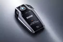 BMW-avaimen (kaukosäätimen) pariston vaihto